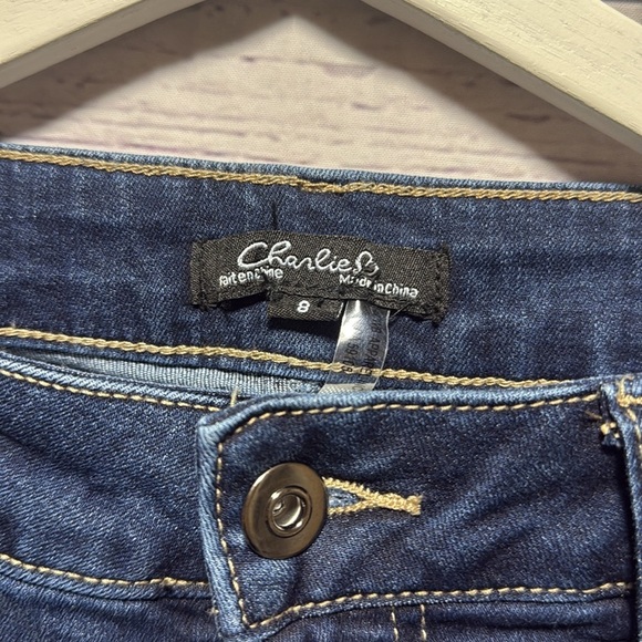Charlie B Jeans - Picture 4 of 6